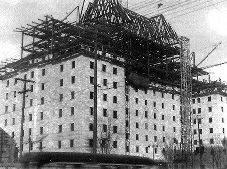 The Lord Elgin Hotel In 1939